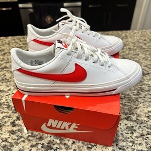 Nike Court Legacy Shoes